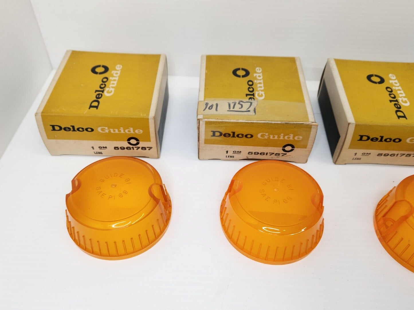 NOS OEM Delco Guide 1969 1970 Chevy Truck Roof Cab Marker Lens Set  5961757