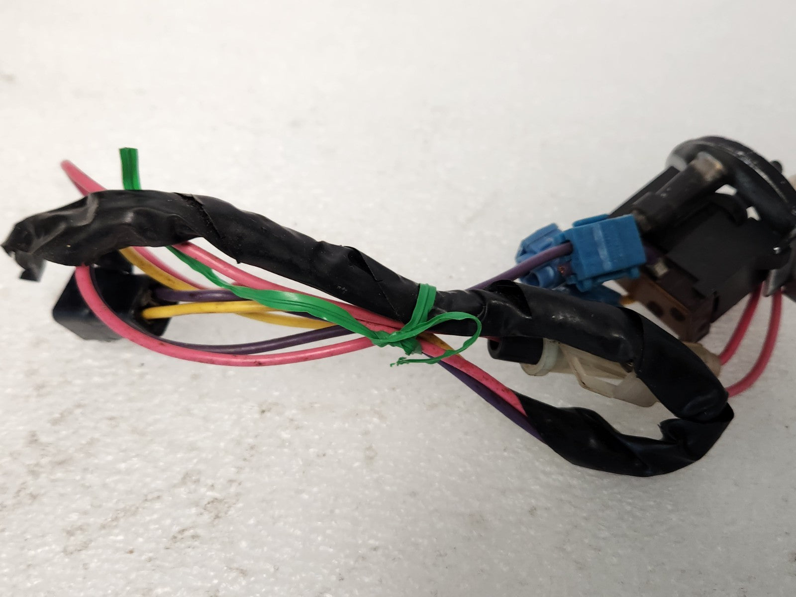 8073175