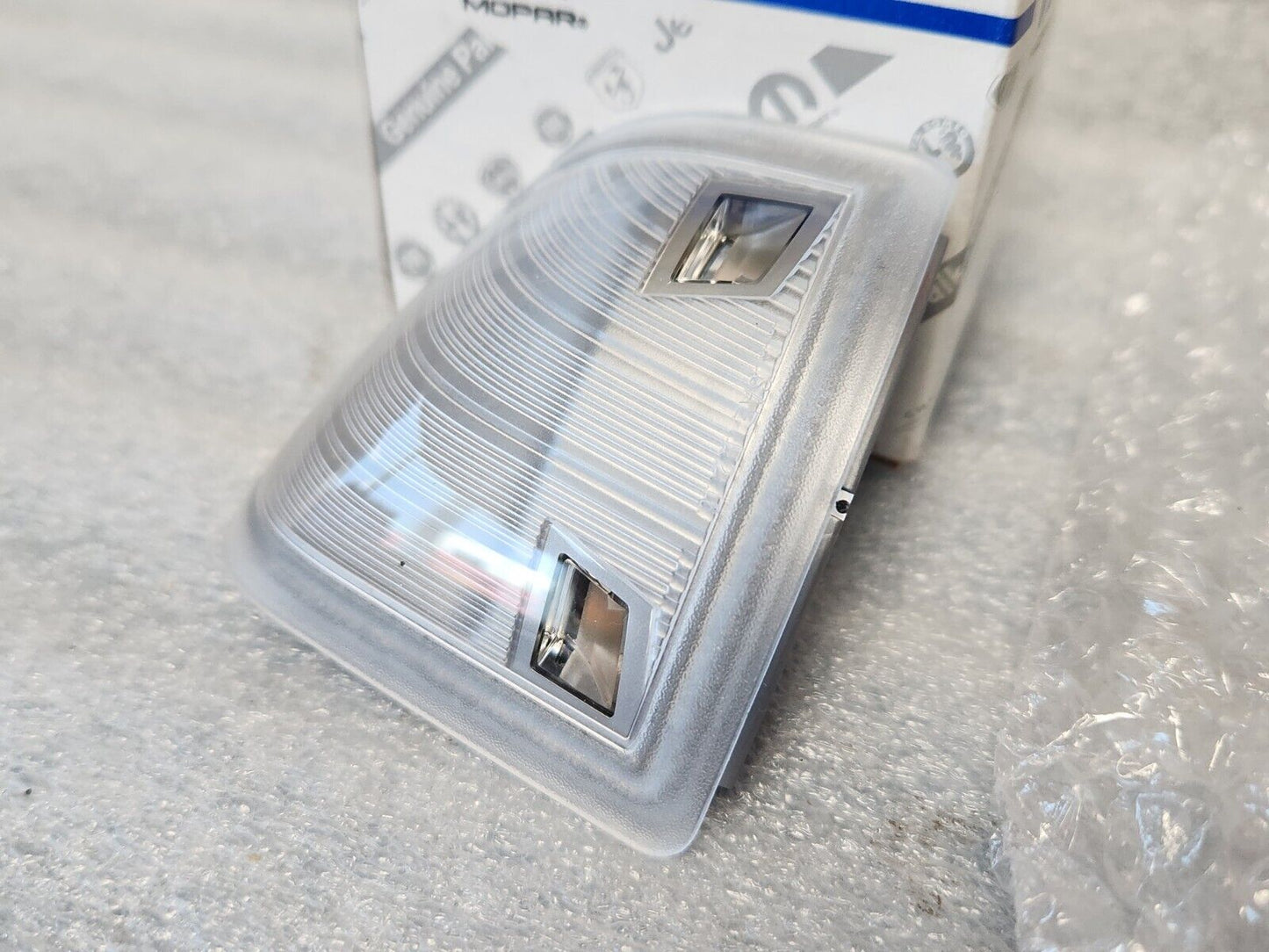 NEW Mopar 2015-2021 Ram Driver Left Tow Mirror Turn Signal Light Lens 68302829AA