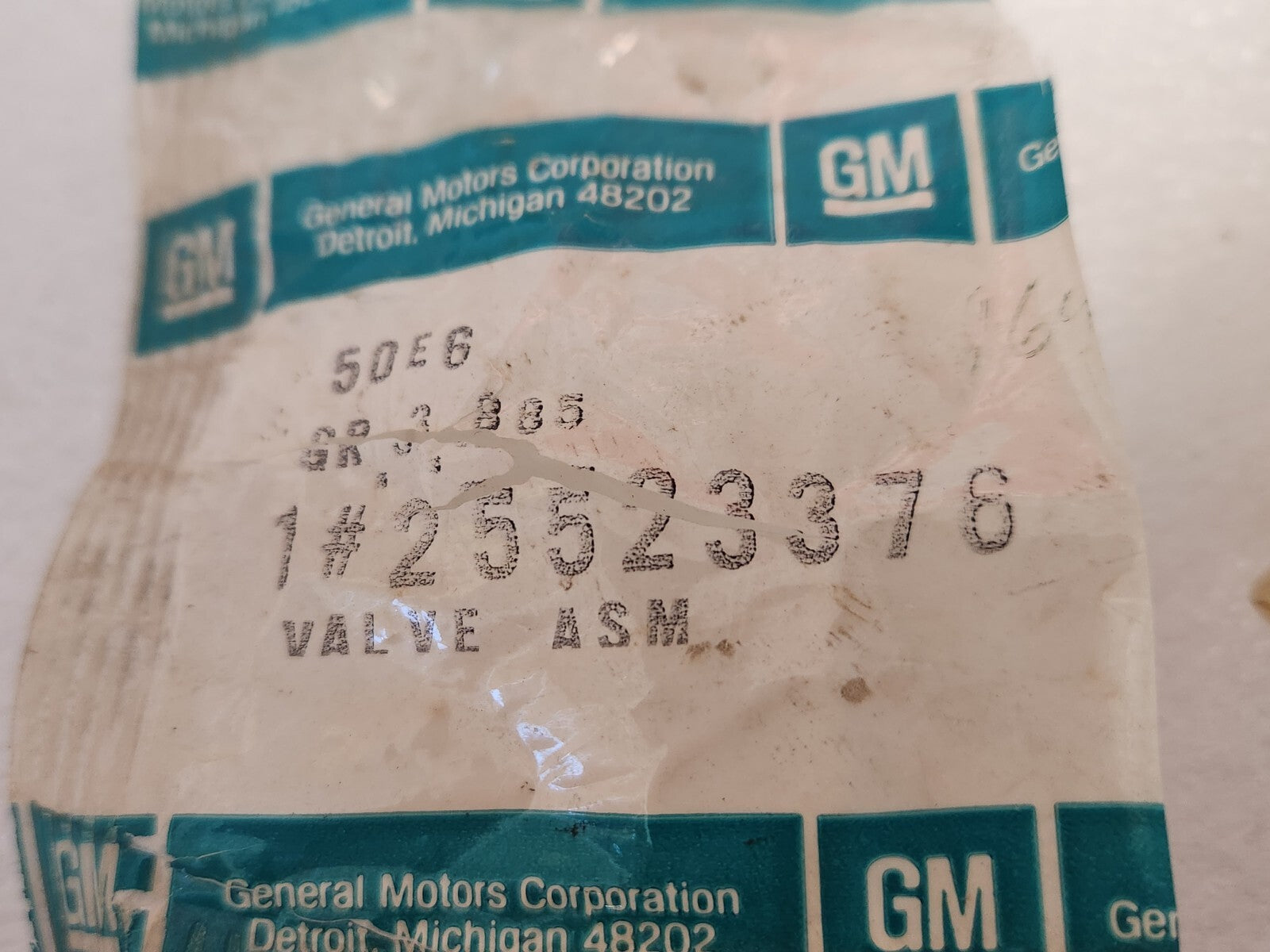 4896840