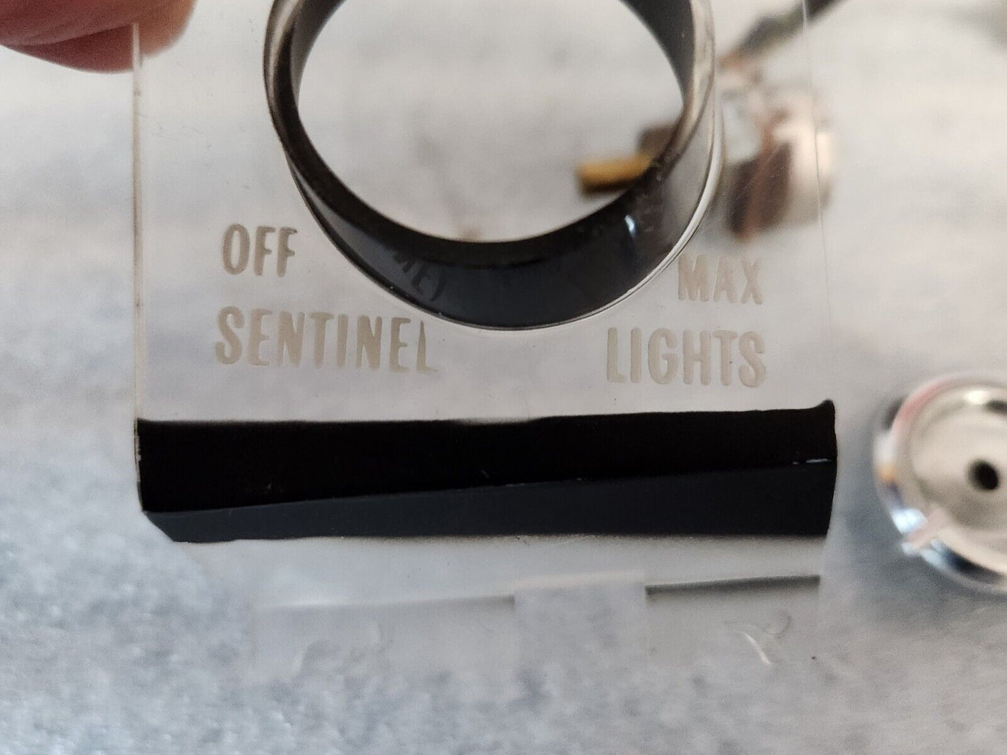 1976-79 CADILLAC SEVILLE HEADLIGHT SWITCH W/ TWILIGHT SENTINEL KNOB BEZEL SHAFT