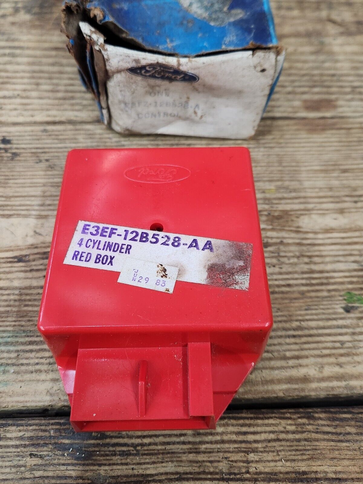 NEW NOS Ford  1983 1984 Escort Lynx 1.6L Fuel Shut Off Control OEM E3FZ-12B528-A