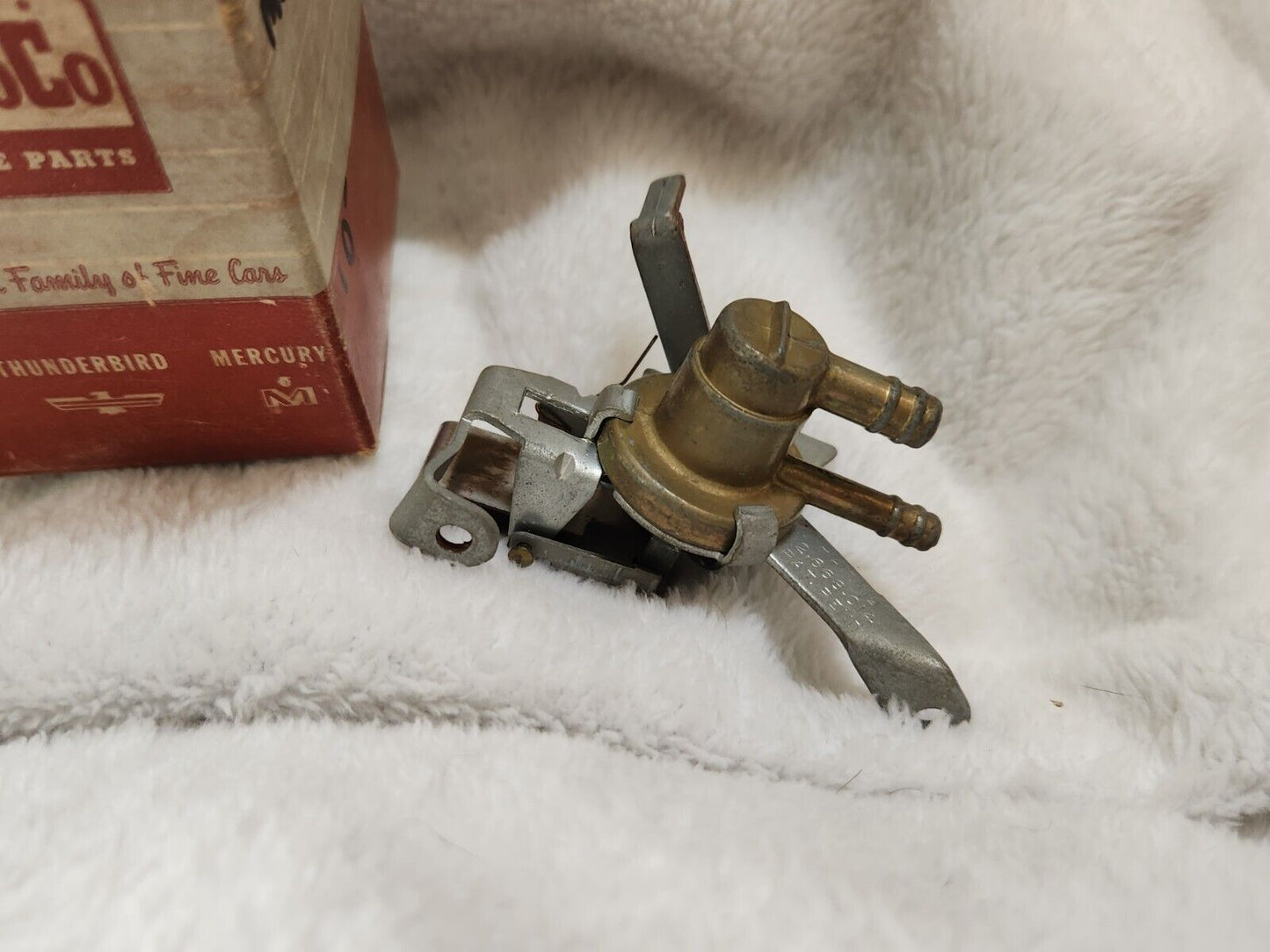 NOS 1952-1956 Ford Car 1955-1957 Thunderbird HEATER TEMPERATURE REGULATOR VALVE