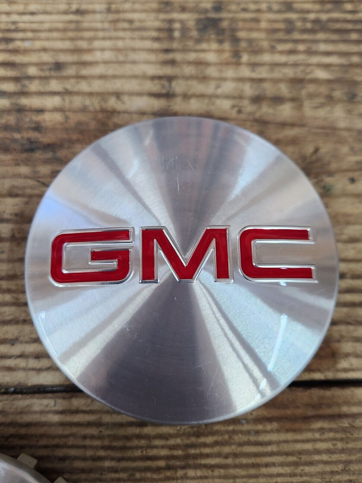 OEM GM 3 pcs GMC Brushed Aluminum wheel Center Caps 22837060 3.25" Sierra Yukon