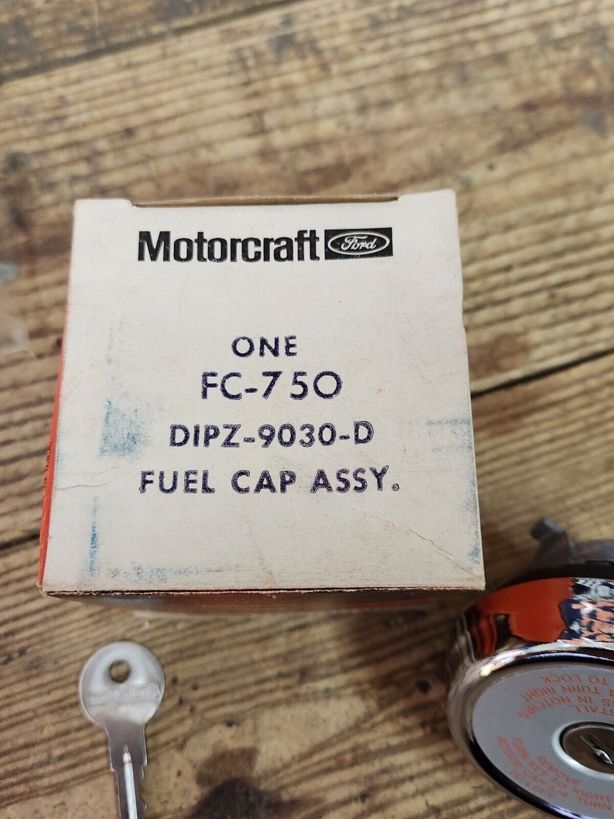 NOS FORD D1PZ-9030-D FC-750 LOCKING GAS FUEL CAP 1971-1973 GALAXIE LTD FAIRLANE