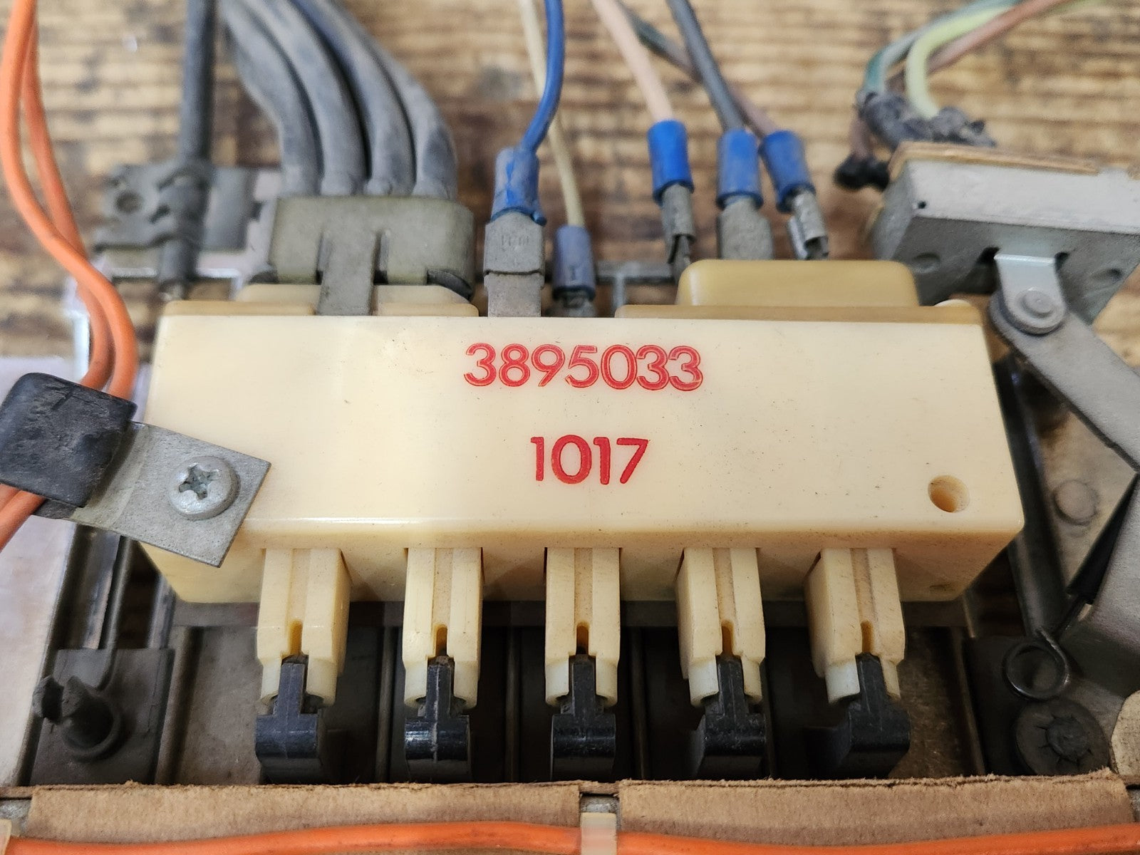 7399545