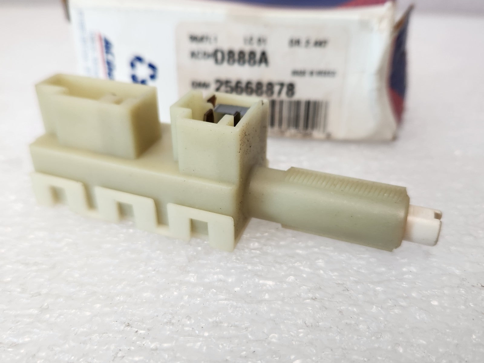 8020418