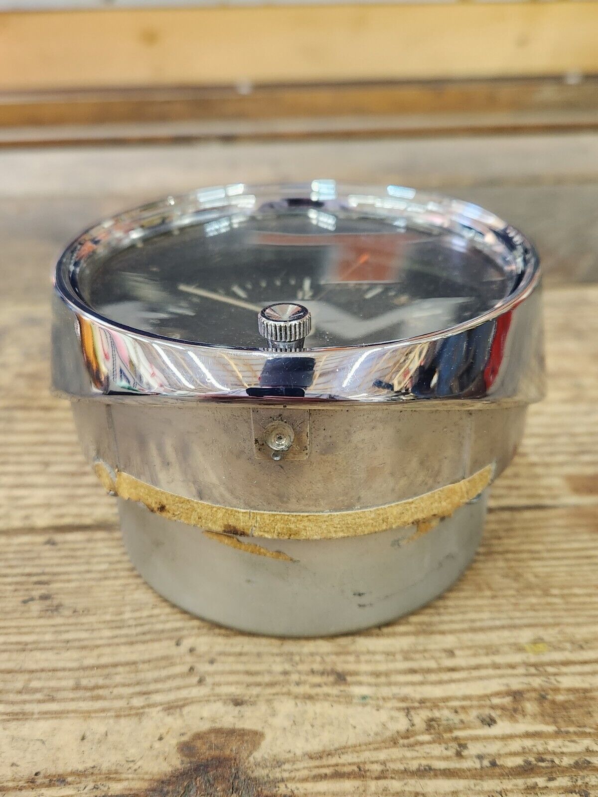 1965 1966 CADILLAC original clock 2542430 GM WESTCLOX OEM 65 66 Date 2/25/66