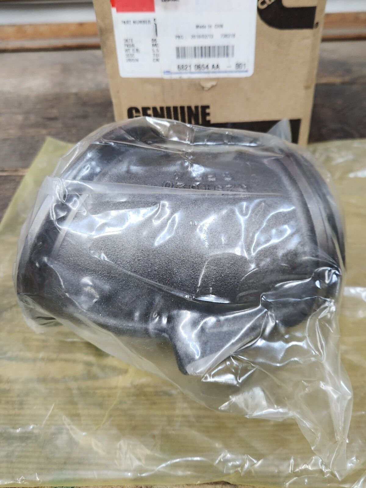 NEW GENUINE MOPAR 2013-18 DODGE RAM CUMMINS 6.7L TURBO EXHAUST ELBOW 68210654AA