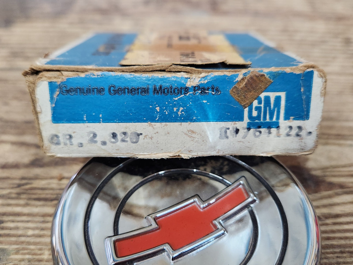 6978049