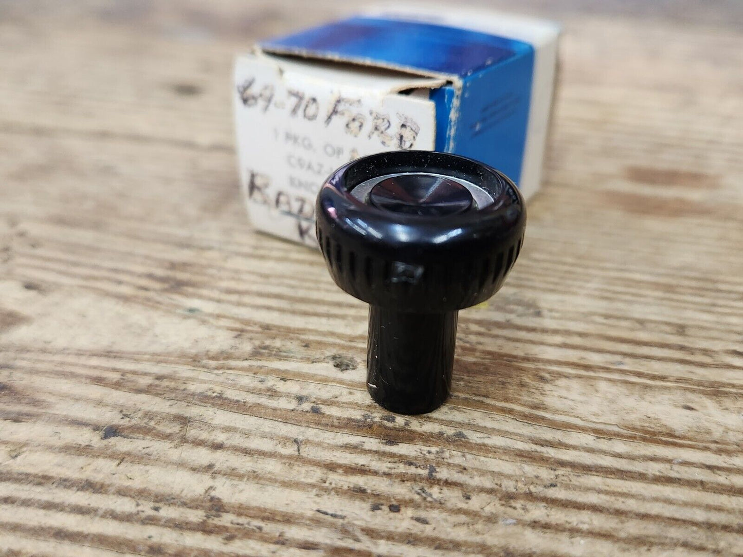 NOS OEM 1969 1970 Ford Galaxie Radio Control Knob C9AZ-18817-A NIB