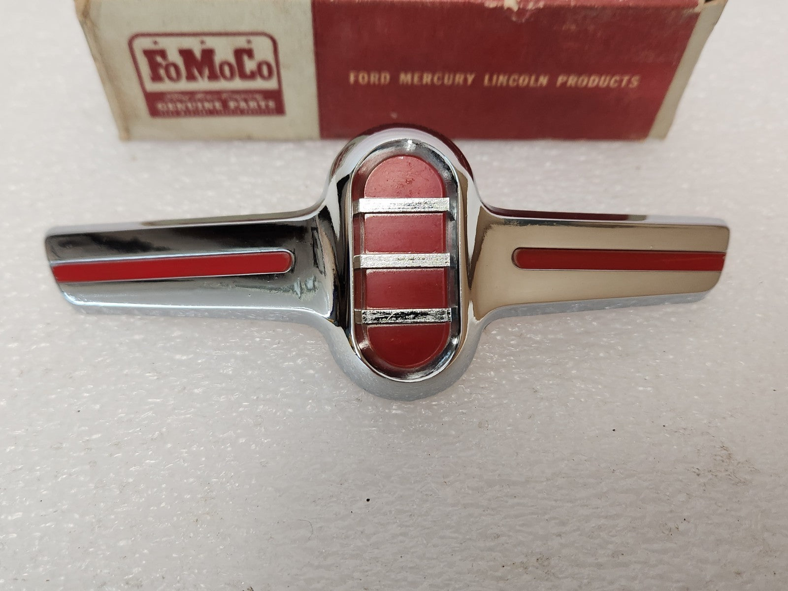 8099256