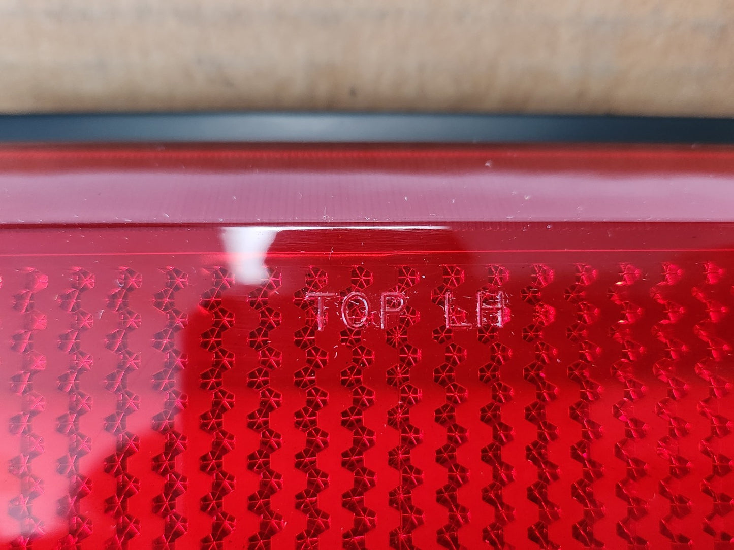 7561387