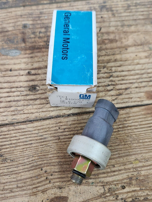 NOS Genuine GM 1987 1988 Impala Throttle Lever Actuator Pressure Switch 10096156