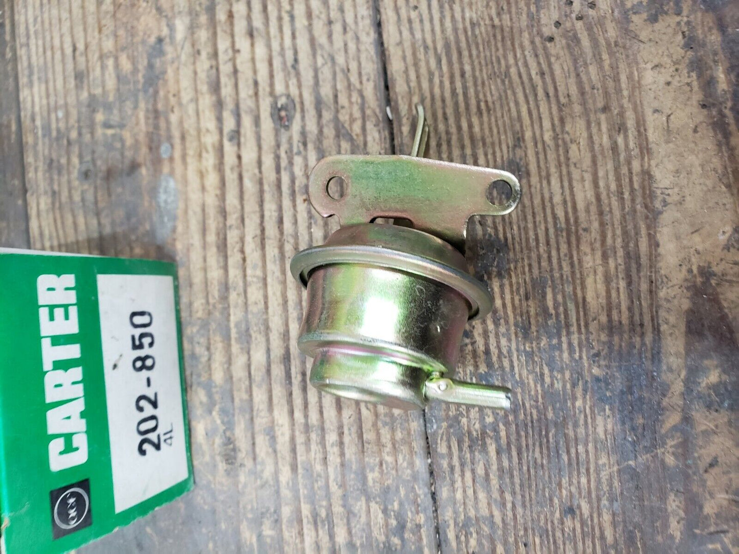 Carter 202-850 Carburetor Primary Choke Pull-Off 1975-1976  Rochester 1-BBL Carb