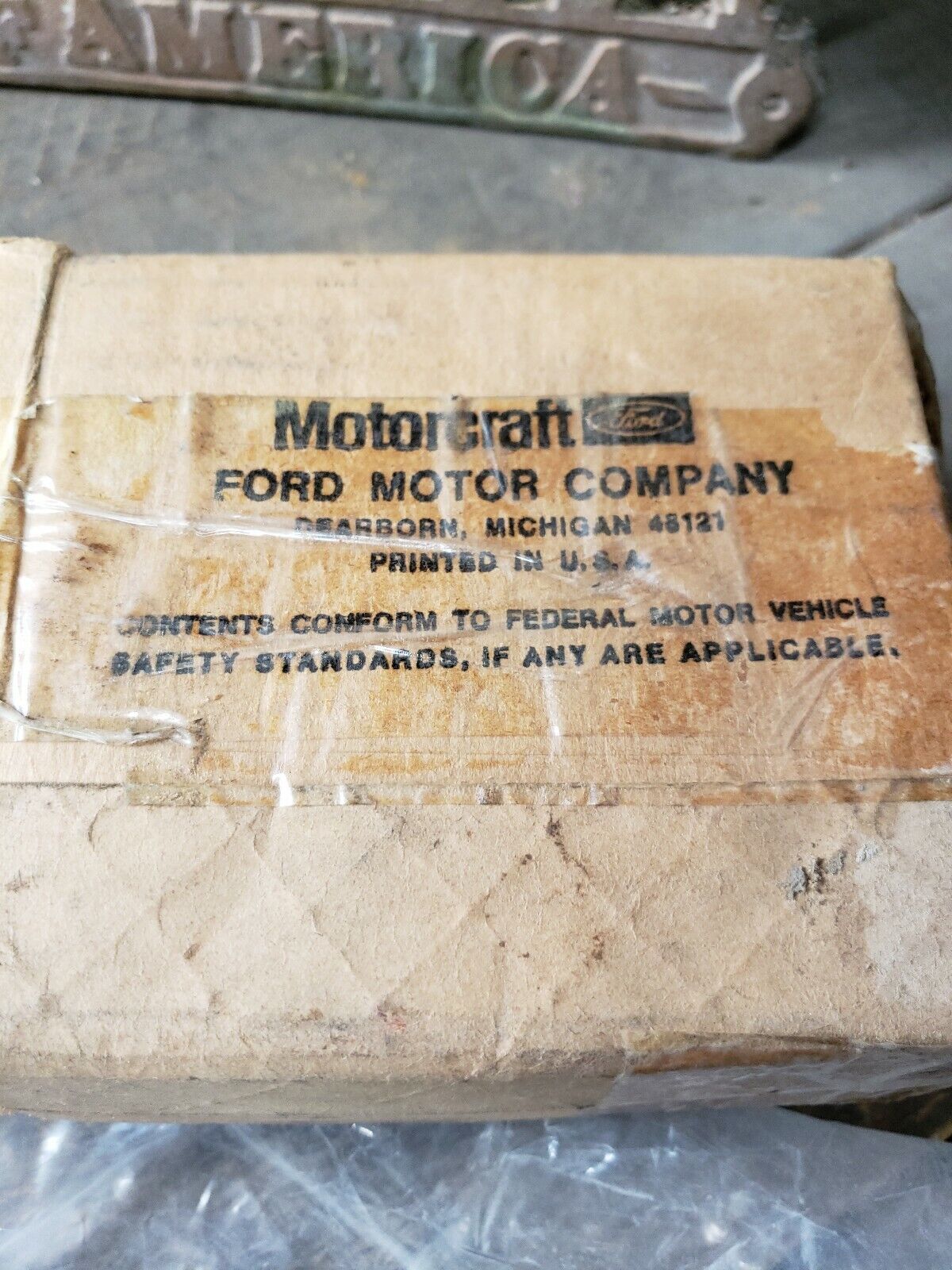 NOS Ford OEM Heavy Big Truck A/C Clutch Field Assembly E8HZ-2987-A W Plug