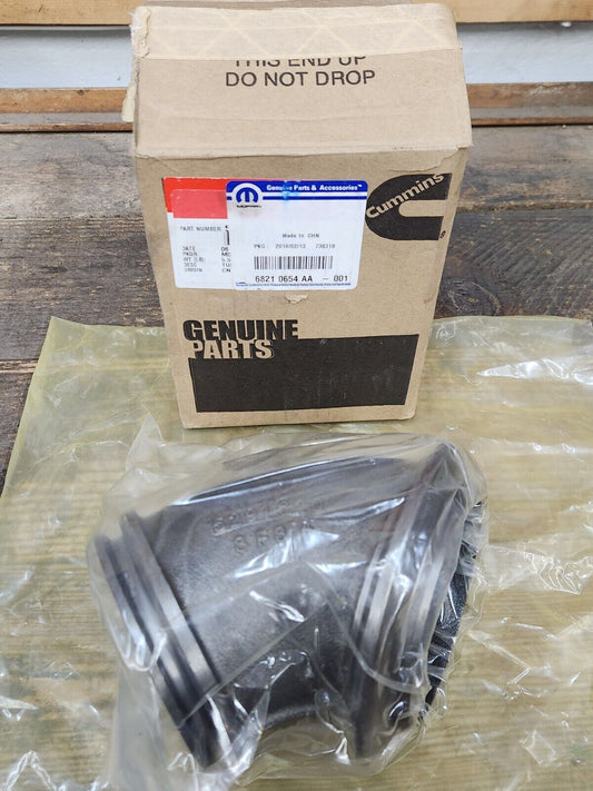 NEW GENUINE MOPAR 2013-18 DODGE RAM CUMMINS 6.7L TURBO EXHAUST ELBOW 68210654AA