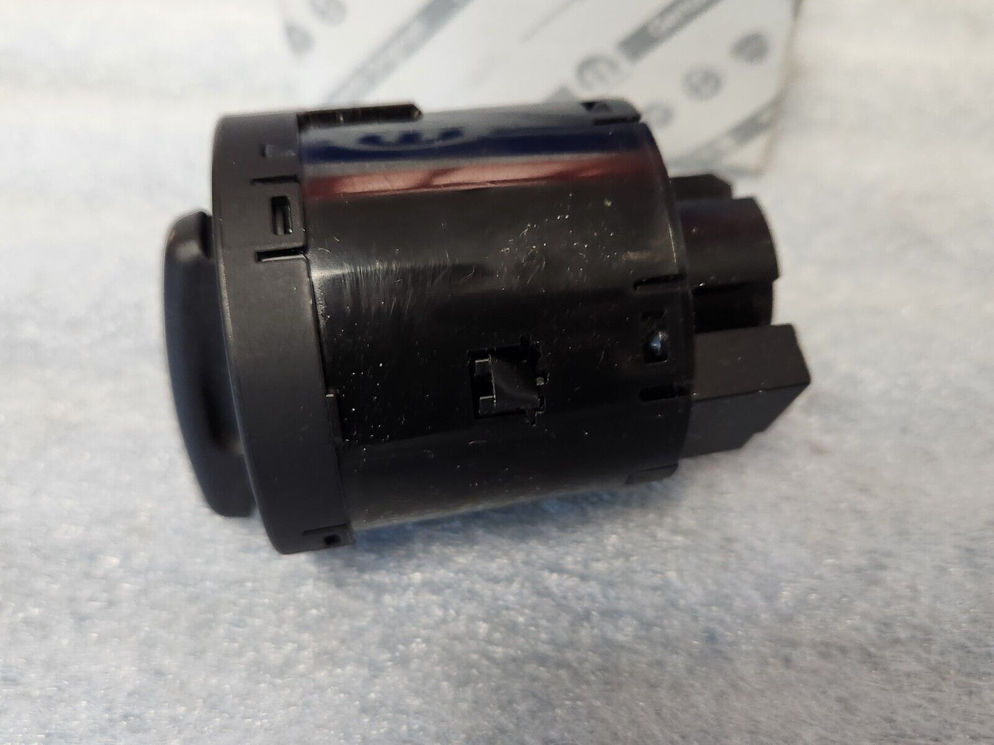 NEW OEM MOPAR 2011 CHRYSLER TOWN & COUNTRY HEADLIGHT FOGLIGHT SWITCH 68041759AB