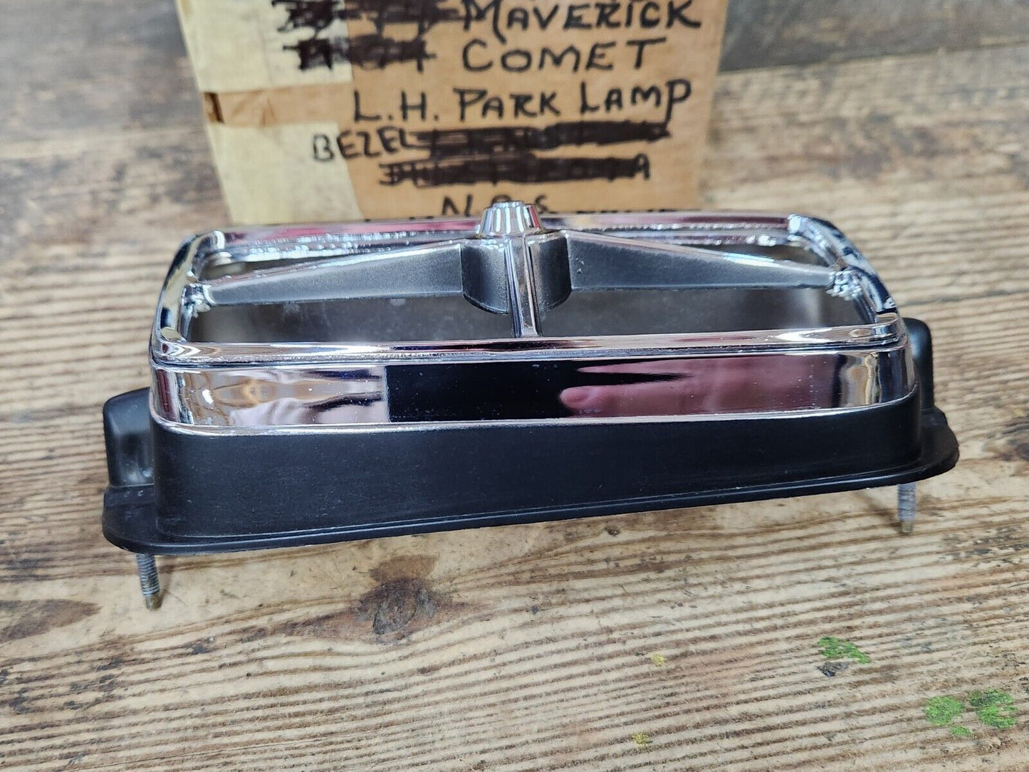 NOS OEM 1975 1976 Ford Maverick Comet Bezel Parking Light LH Side D5KB-13237-AA