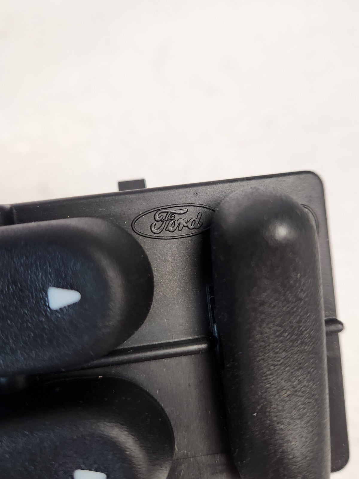 7651530