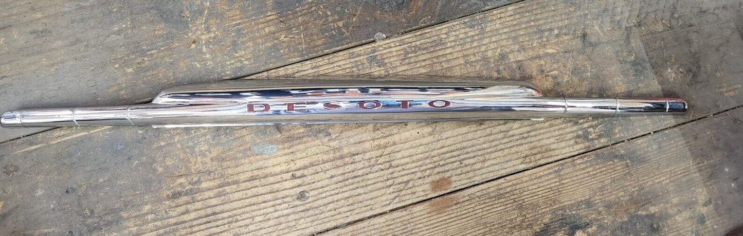 1947 CHRYSLER DESOTO DASH UPPER DESOTO DASH TRIM - MOUNTS OVER SPEAKER COVER