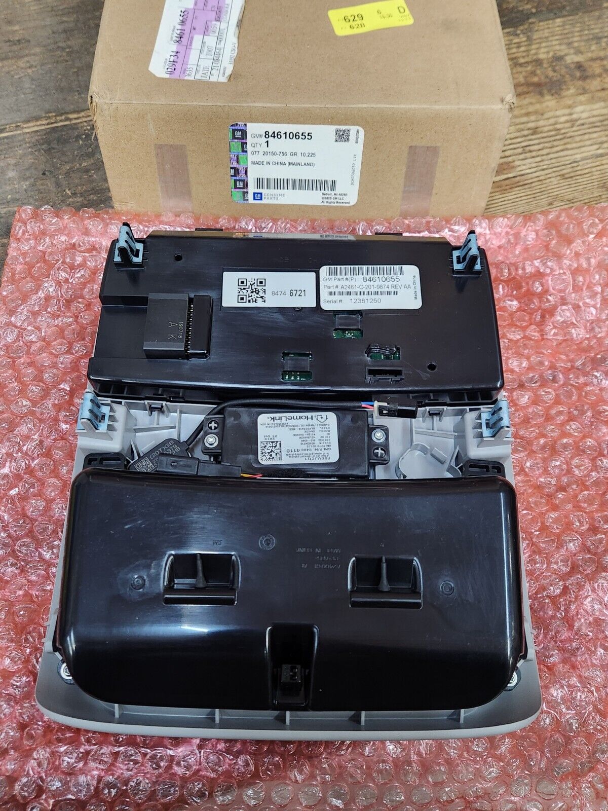 NEW OEM 2018-21 CHEVROLET EQUINOX FRONT ROOF CENTER CONSOLE NO SUNROOF 84610655