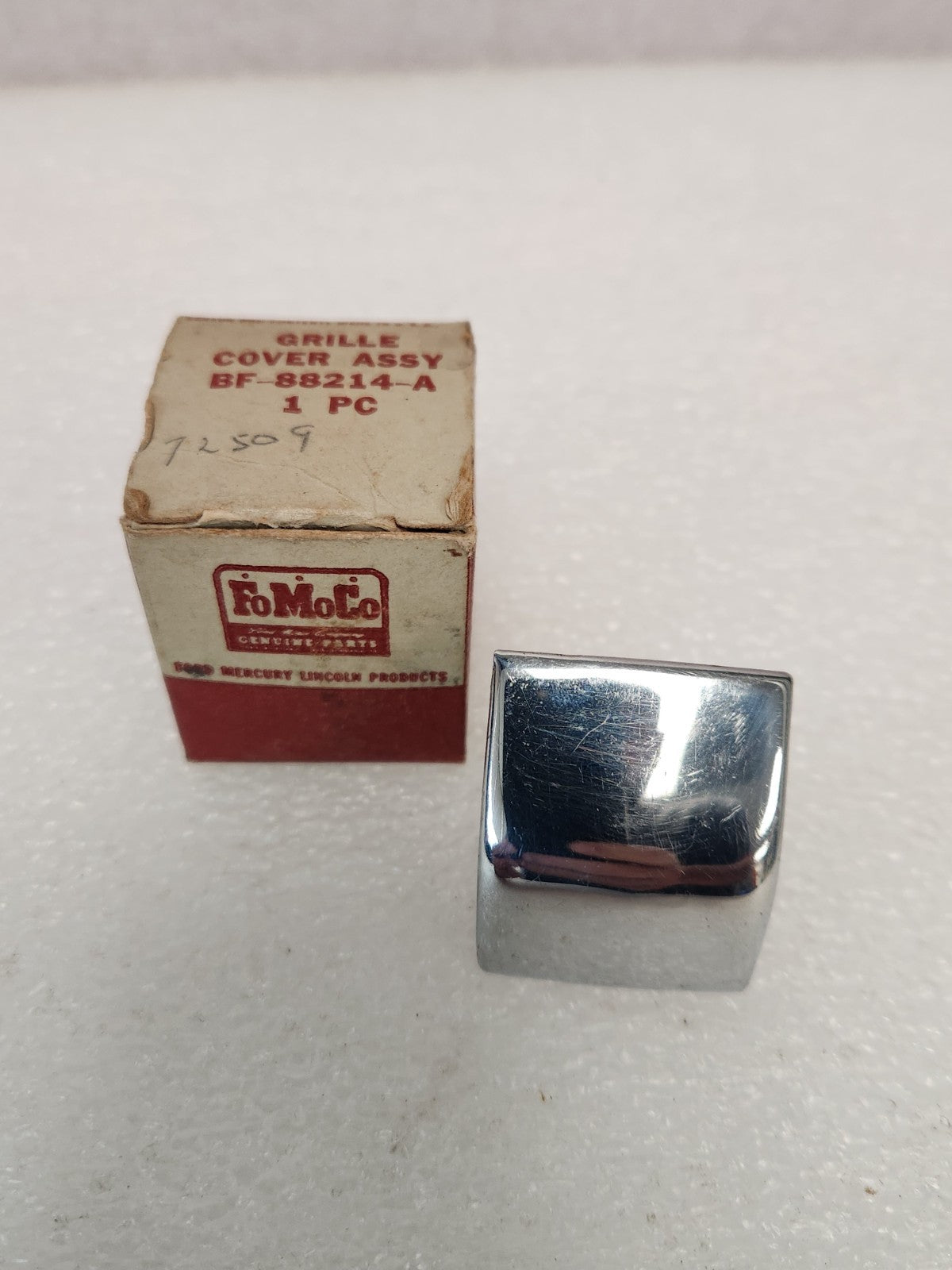 8049147