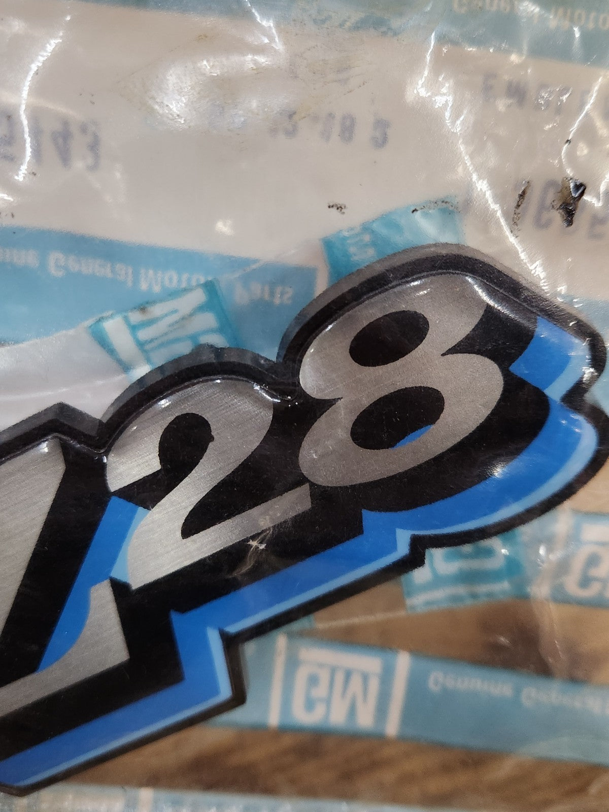 6354633