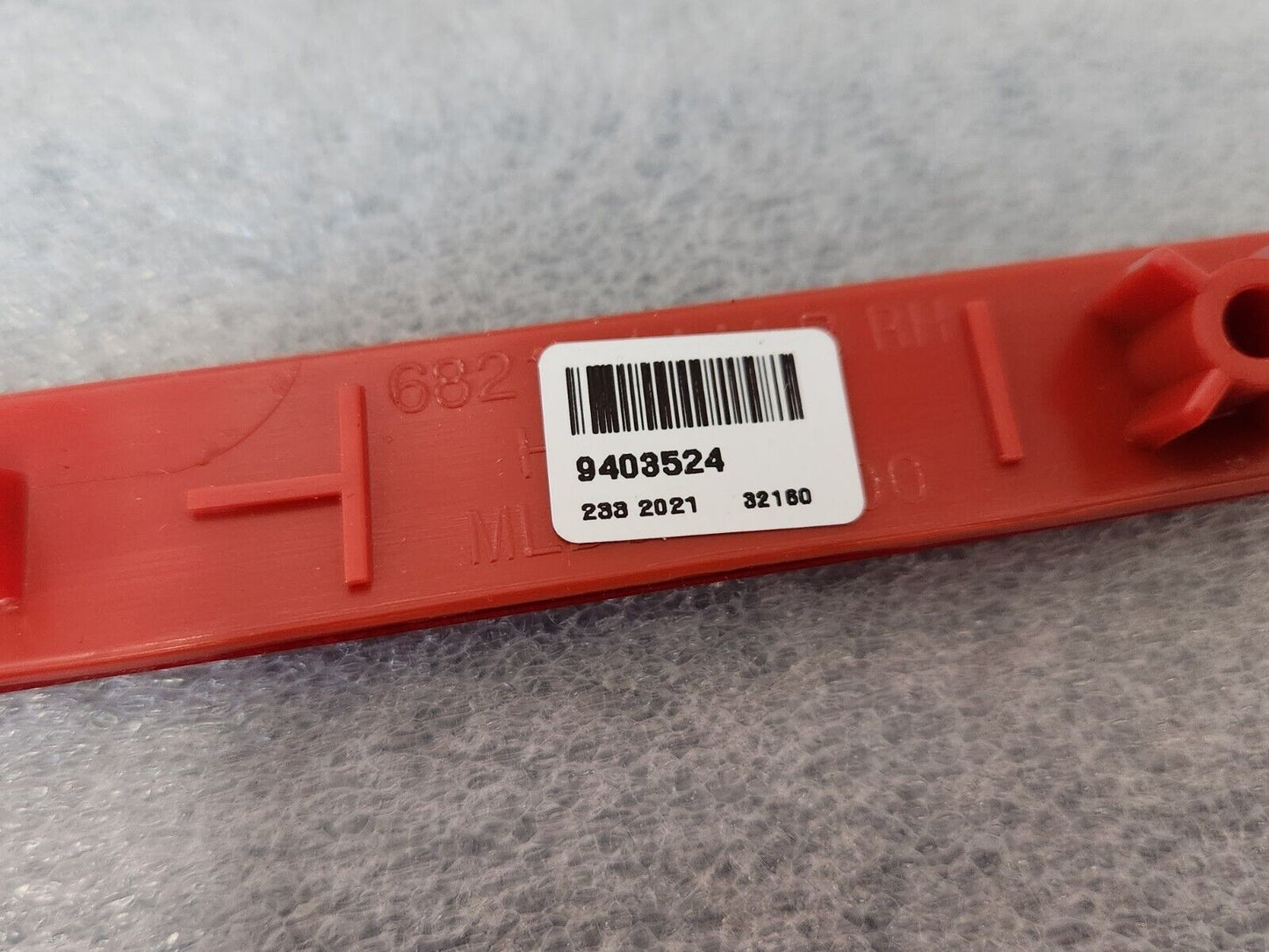 NEW OEM 2015-2023 Chrysler 300 Right Rear Bumper Red Reflector Light 68213444AB