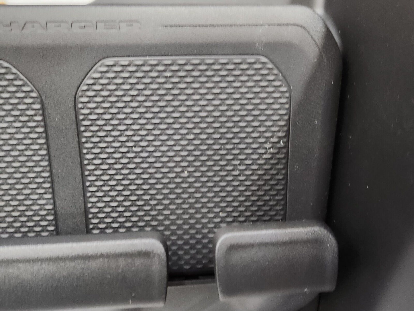 NEW 2019-23 DODGE RAM TRX BIG HORN CENTER CONSOLE MEDIA 115V USB WIRELESS BEZEL