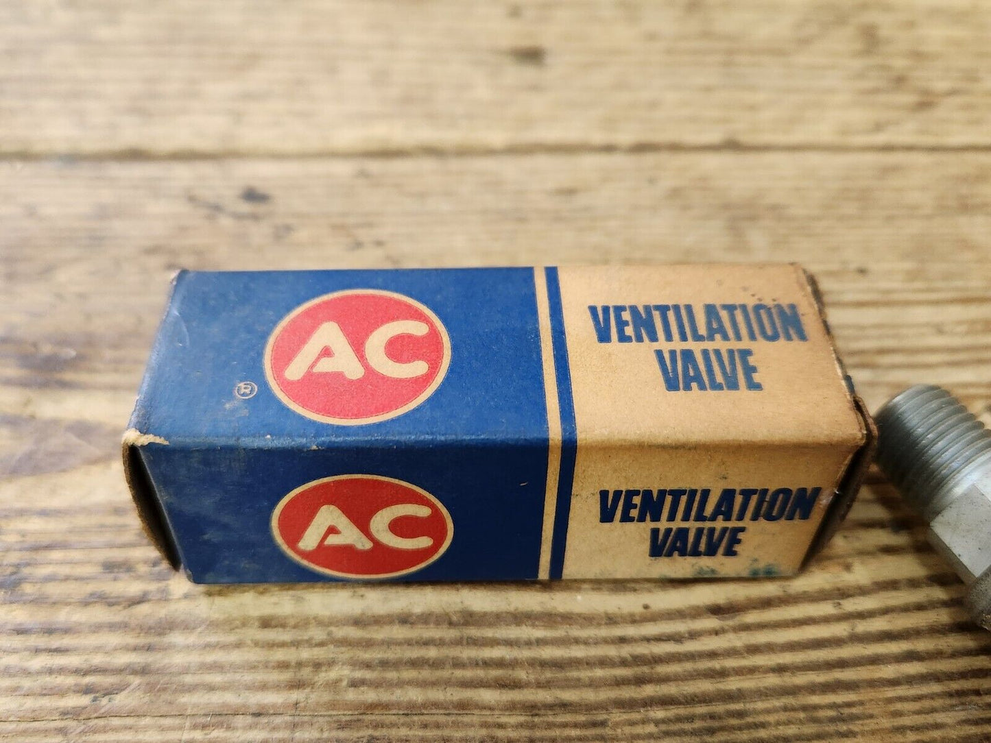 NOS OEM 1961 1962 Corvette PCV Valve CV693C Factory AC Delco