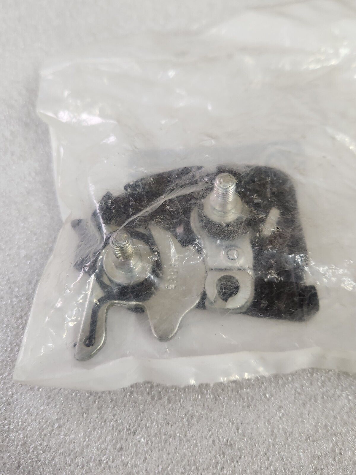 NEW OEM 08-16 CHRYSLER DODGE CARAVAN SLIDING DOOR LATCH RIGHT GENUINE 04675846AE