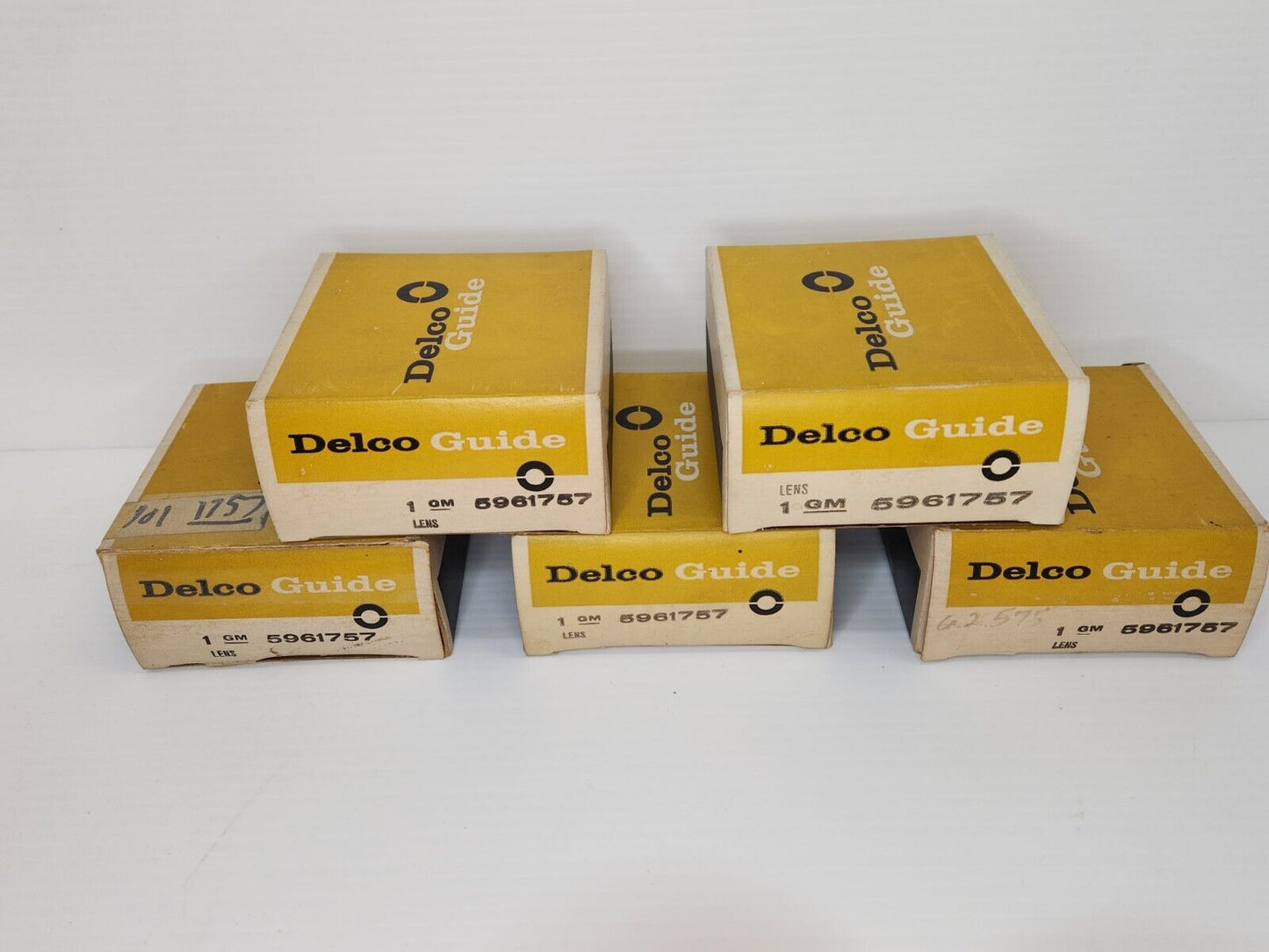 NOS OEM Delco Guide 1969 1970 Chevy Truck Roof Cab Marker Lens Set  5961757