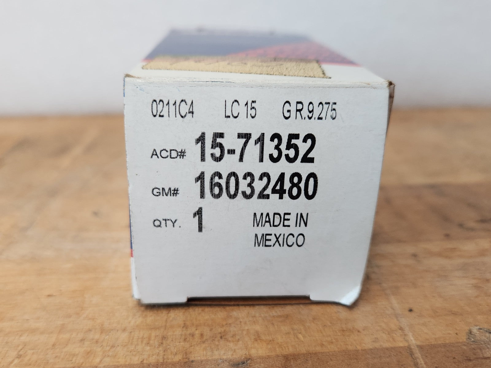 7841563