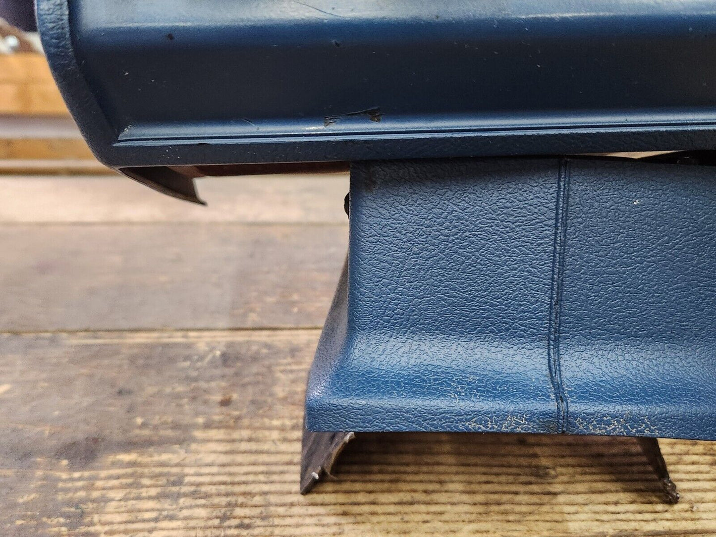 1969 1970 PONTIAC BONNEVILLE CATALINA GTO 8-TRACK UNDER DASH FLOOR MOUNT BLUE