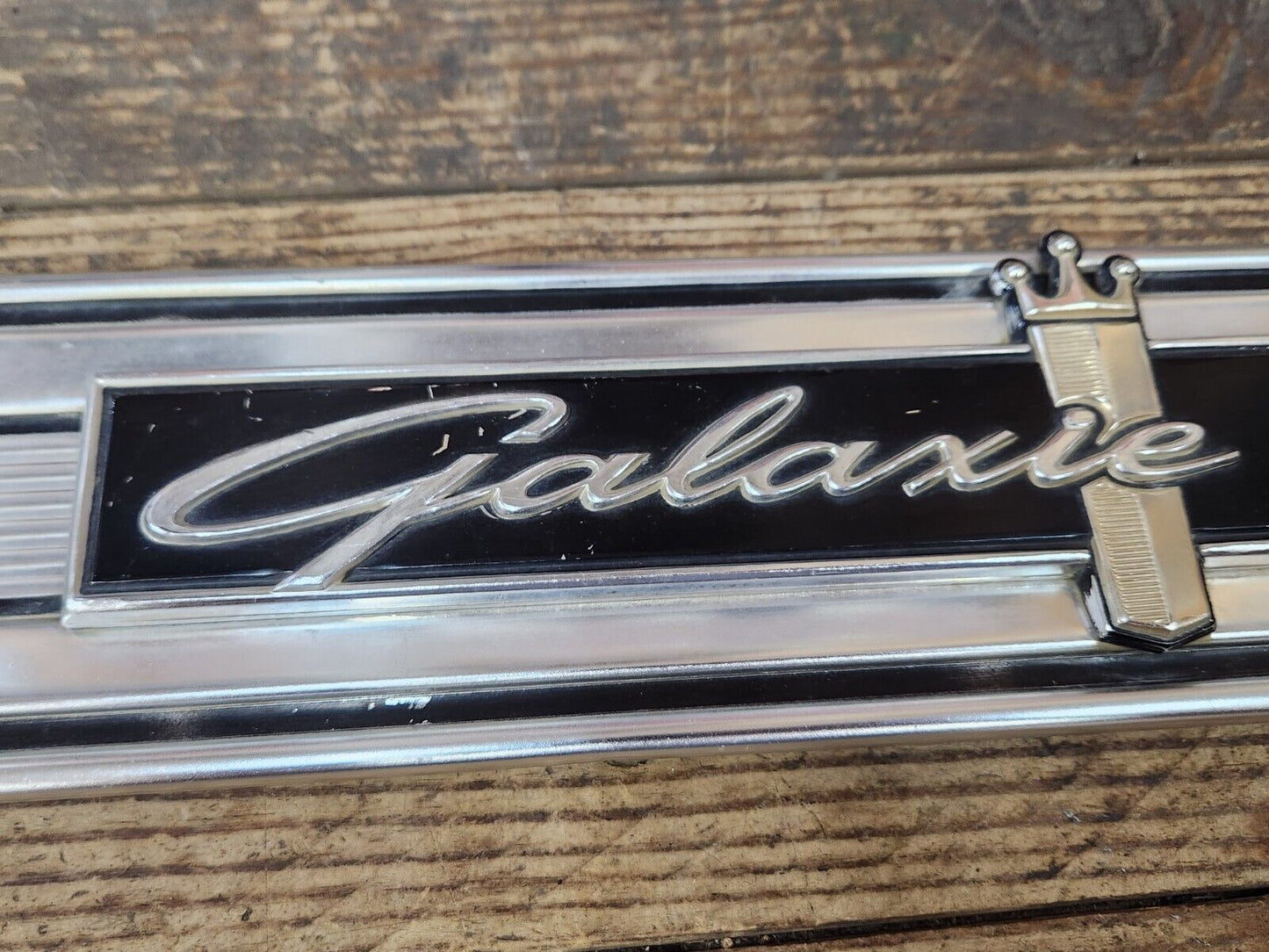 OEM 1964 FORD GALAXIE 500 EXTERIOR TRIM WITH EMBLEM SCRIPT TRUNK FINISH PANEL RH