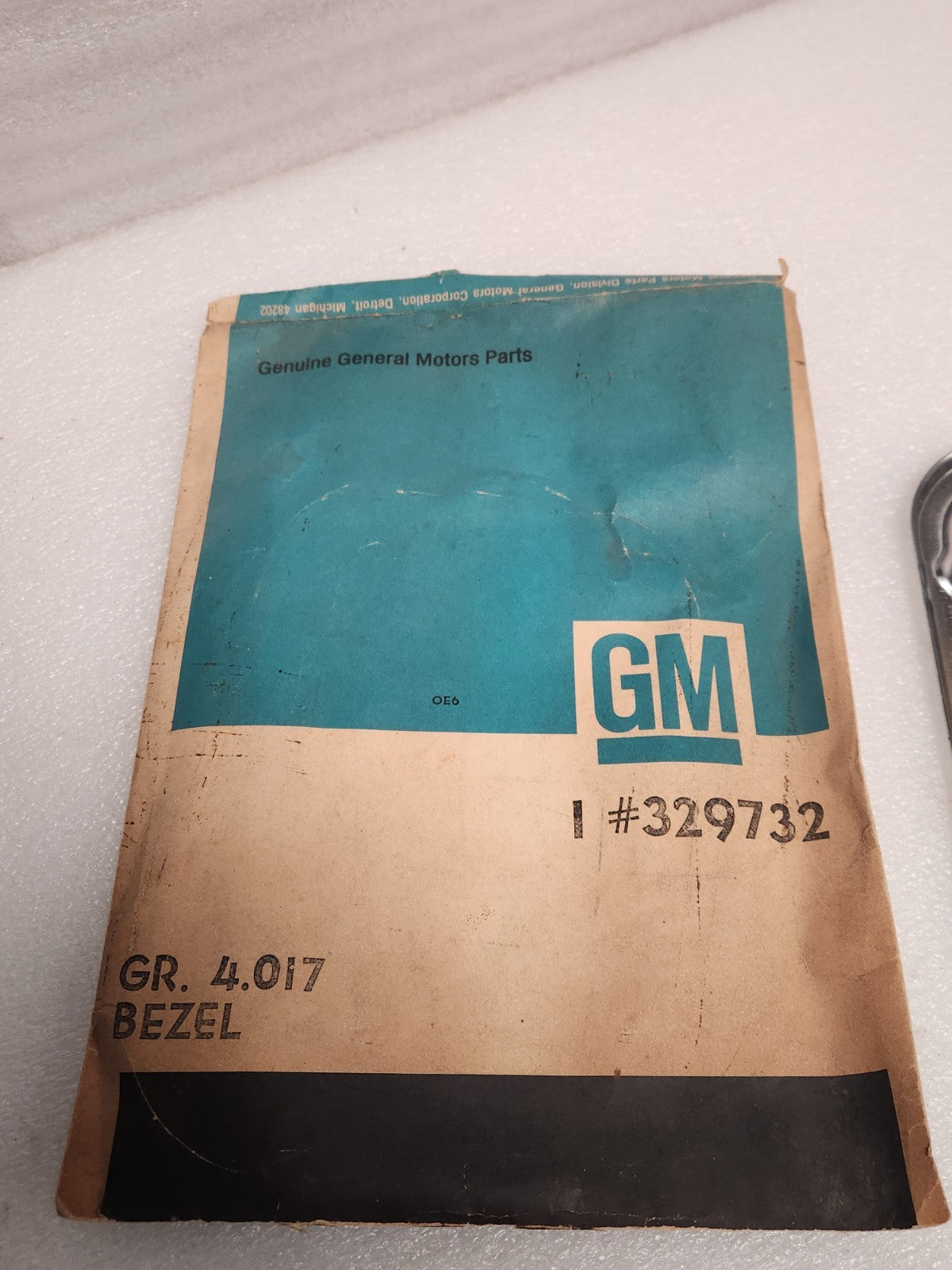 6432350