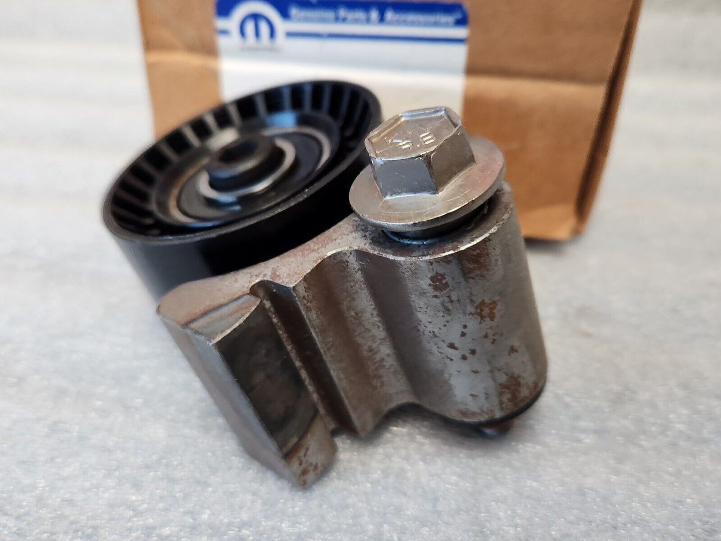 NEW Genuine Mopar 01-11 Dodge Chrysler V6 Pivot Tensioner Arm 04663515AD