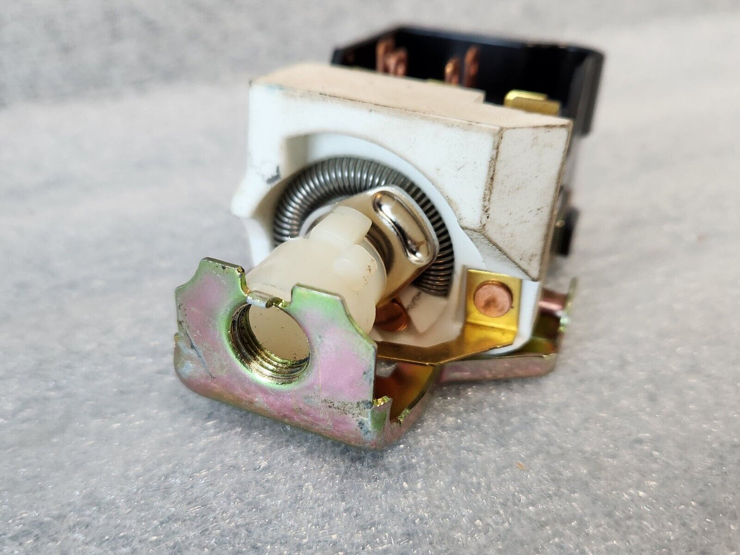 1967 1968 1969 Chevy Camaro Pontiac Firebird Headlight Switch NEW