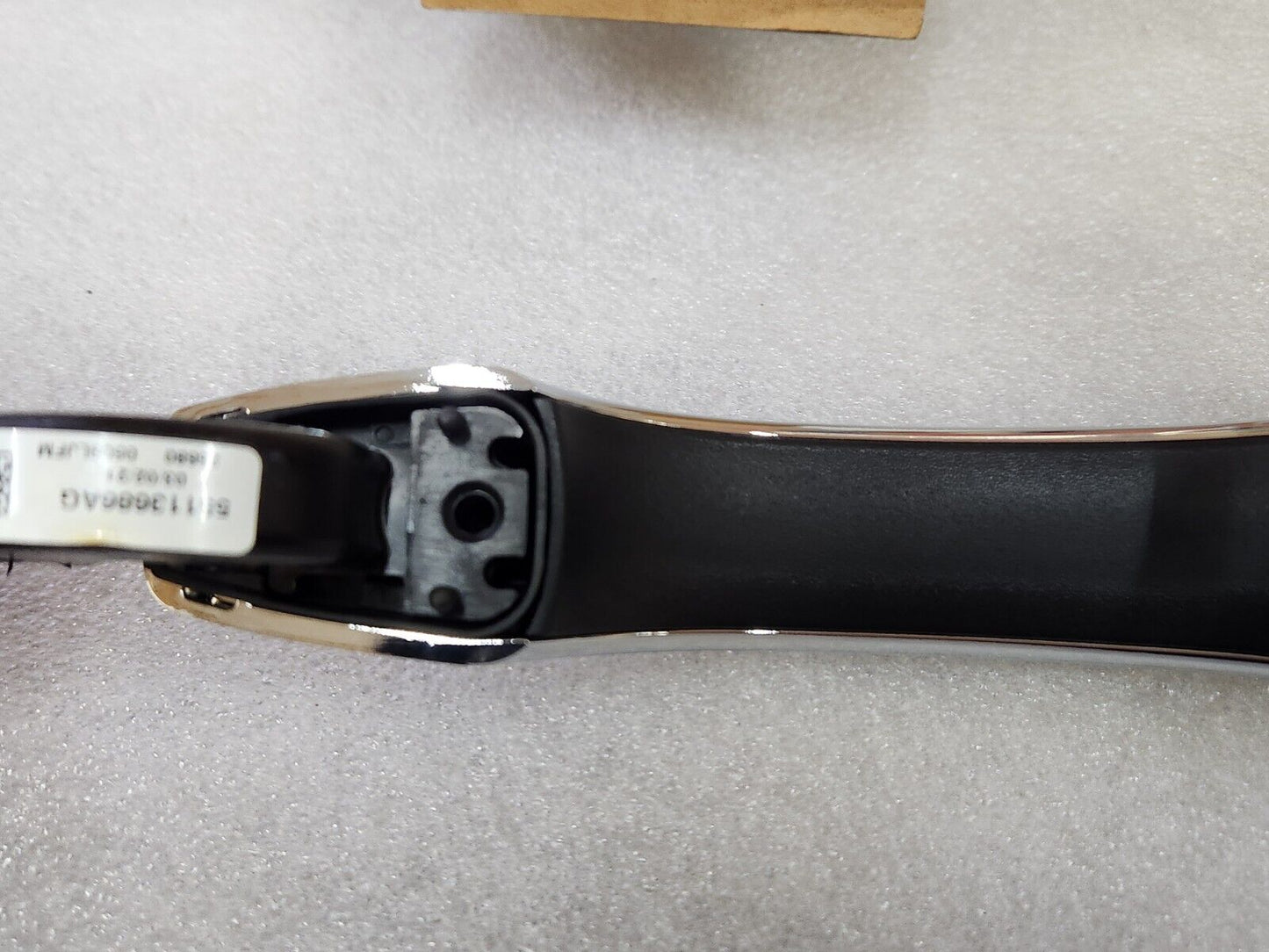 NEW OEM 2011-22 Jeep Grand Cherokee Dodge Durango Right Outer Chrome Door Handle