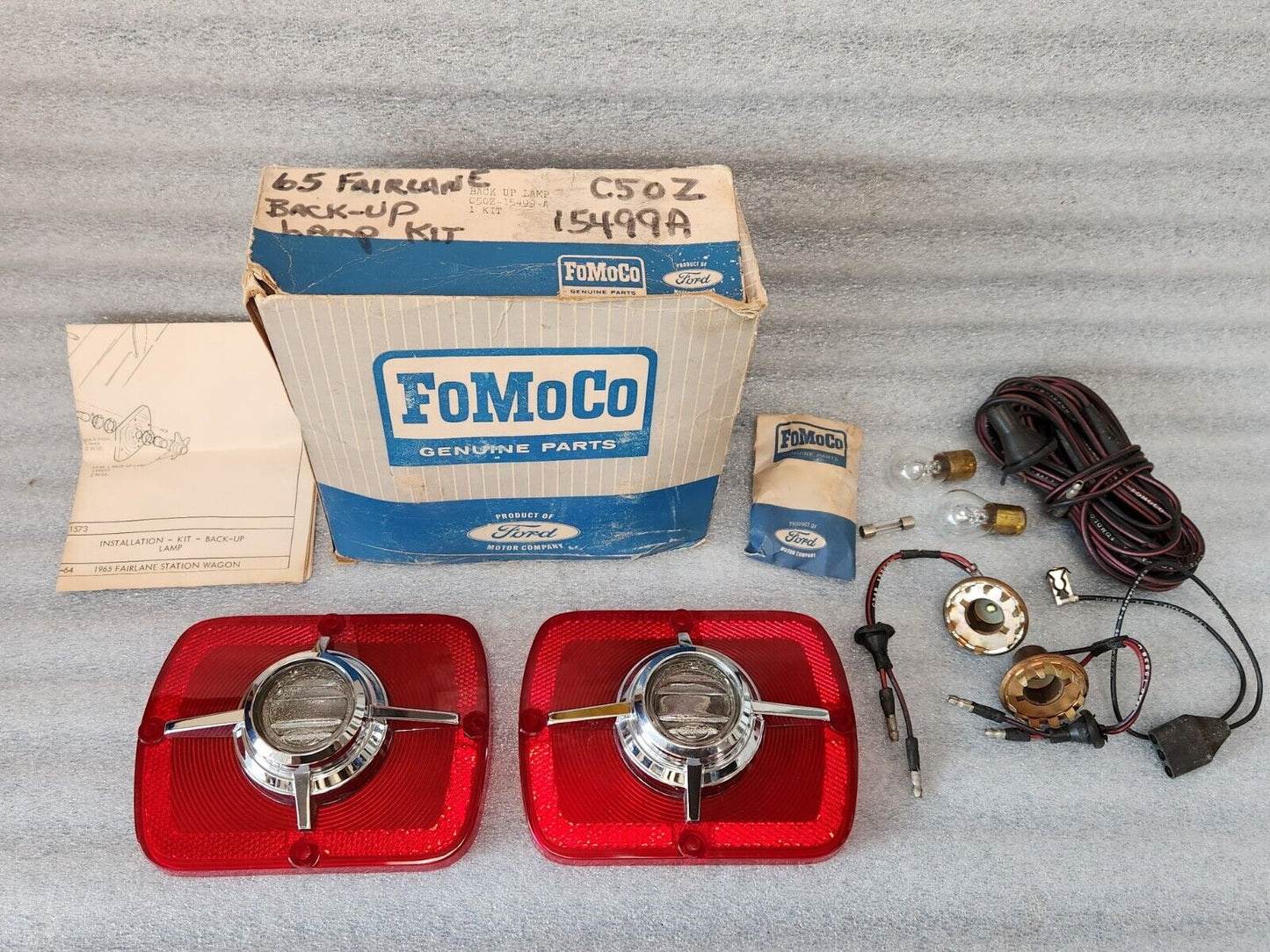 NOS OEM 1965 Ford Fairlane Station Wagon Back Up Light Kit C5OZ-15499-A FoMoCo