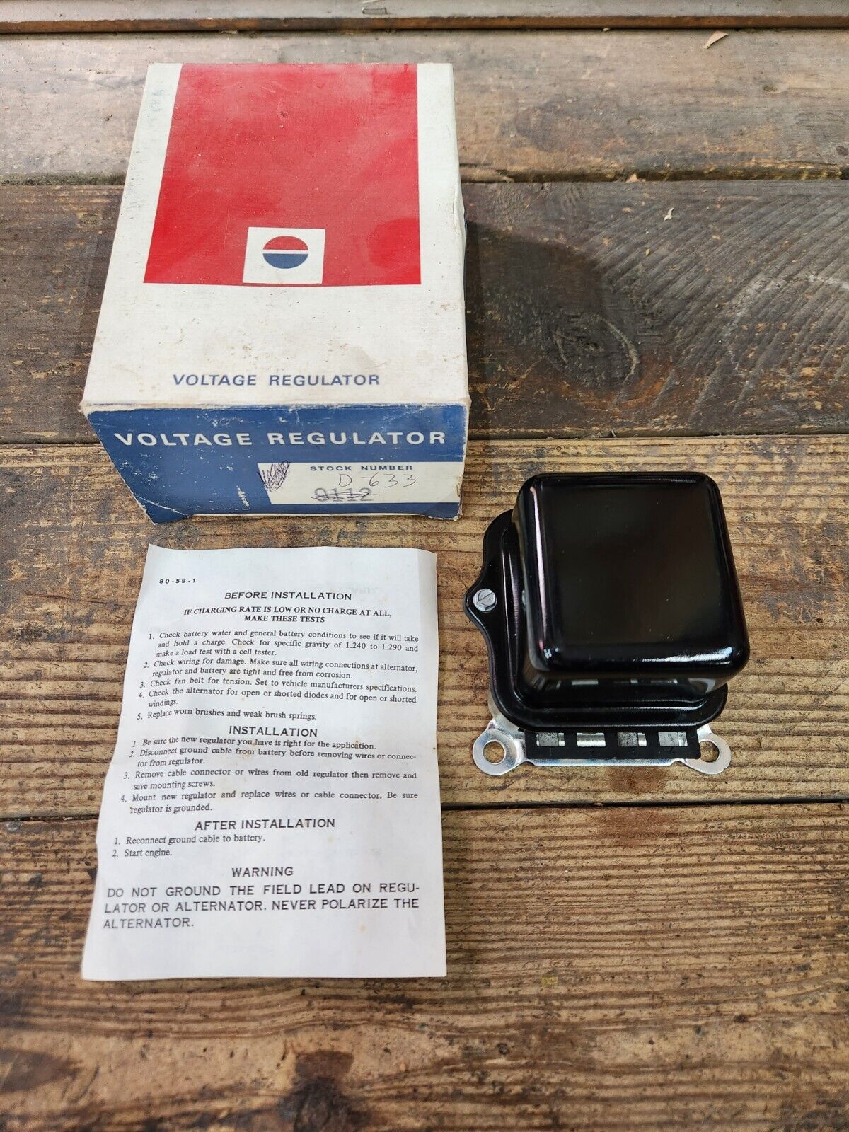 NEW 1963-1968 PONTIAC 1963 TEMPEST VOLTAGE REGULATOR MFG #9112 NORS USA MADE