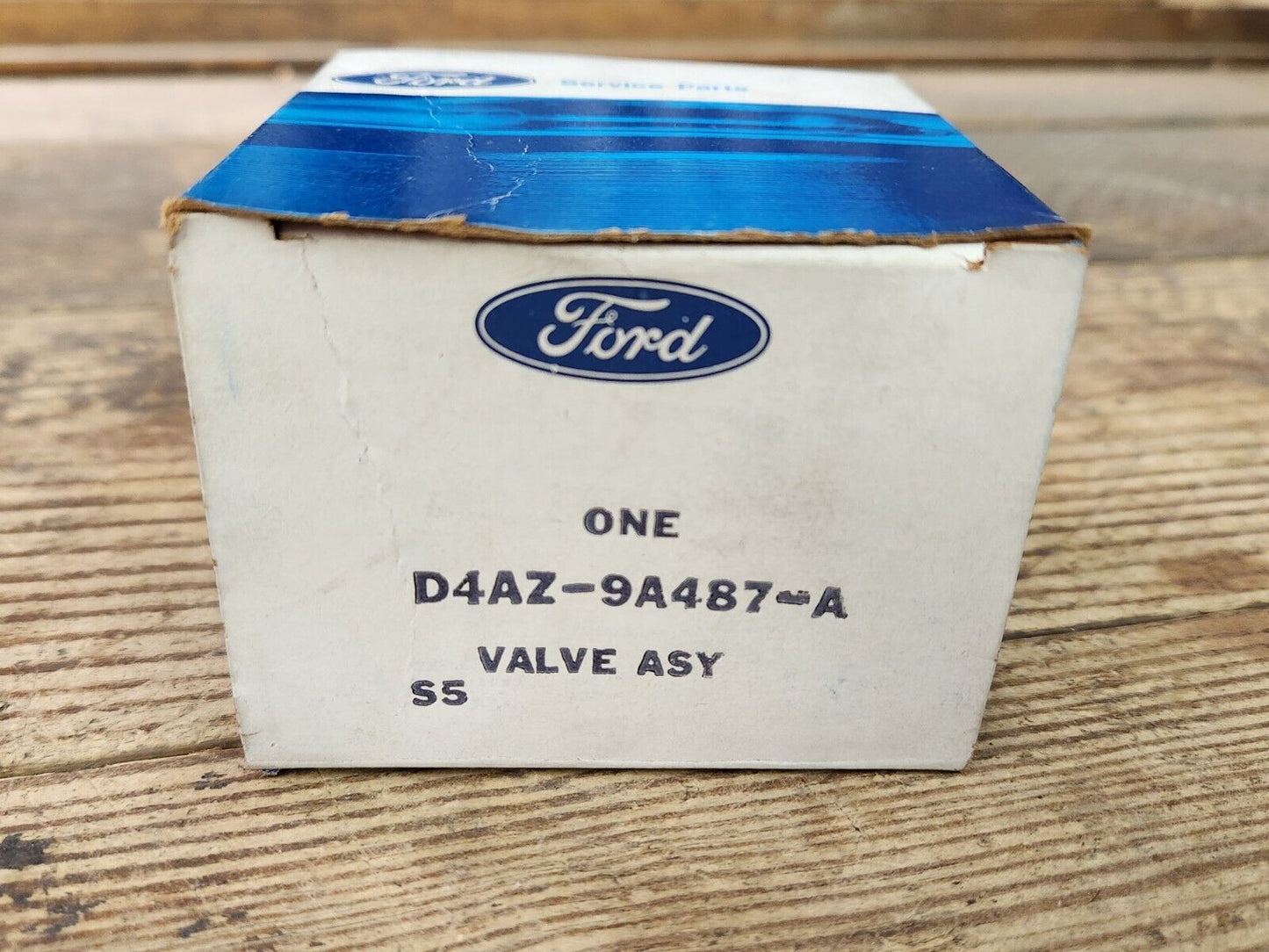 NOS Ford 1974 1975 76 Torino Ranchero Gran Torino Smog Check Valve D4AZ-9A487-A