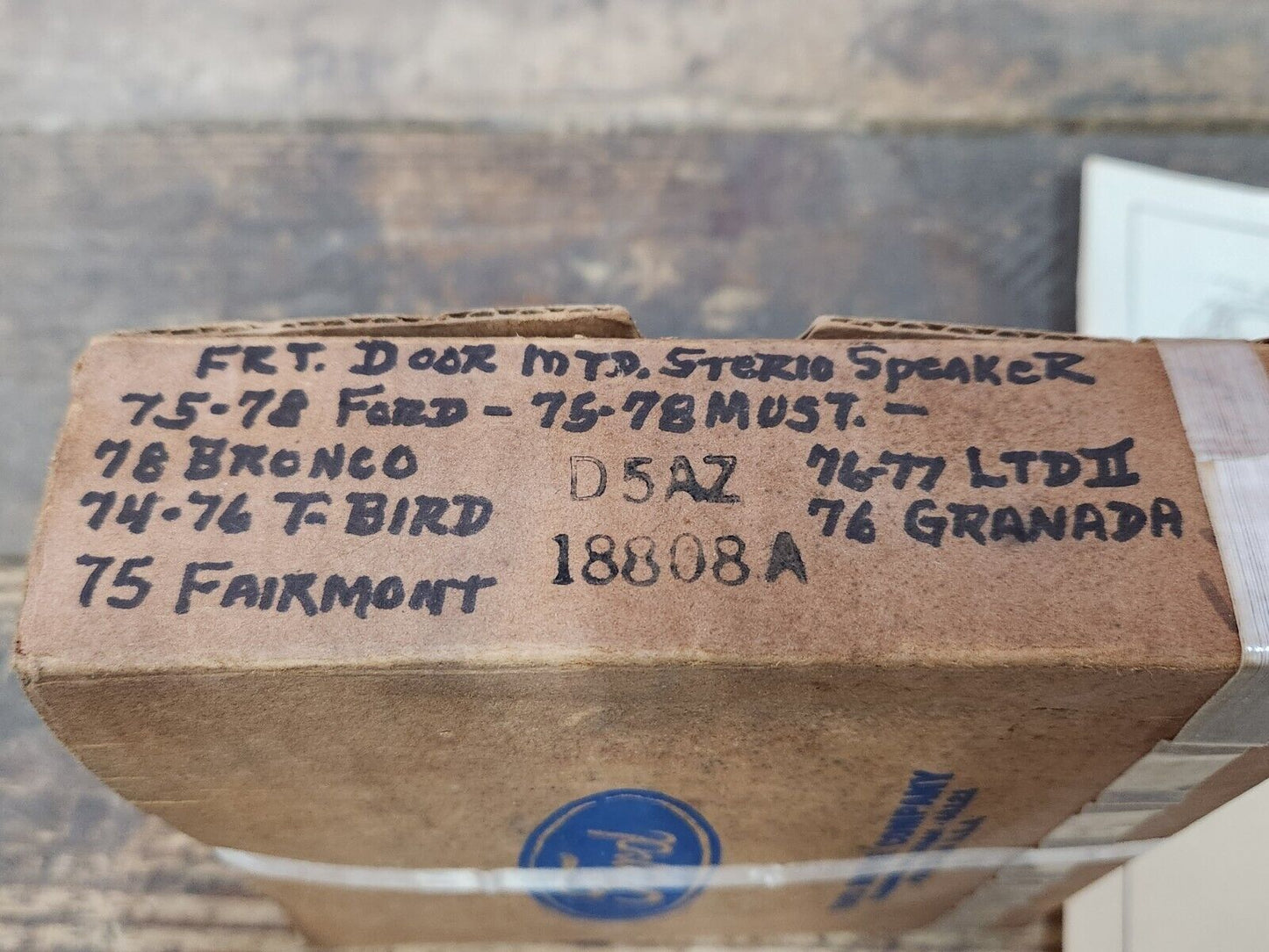 NOS OEM 75-78 FORD CAR MUSTANG TBIRD LTD 78 BRONCO FRT DOOR SPEAKER D5AZ-18808-A