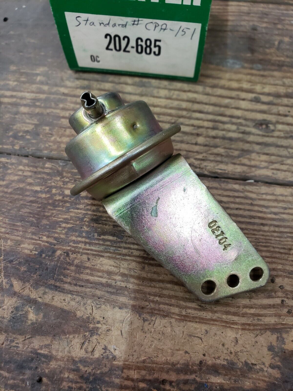 1975-76 Pontiac 350 400 V8 Rochester 2GC 2-BBL Carburetor Choke Pull-Off 2-NDARY