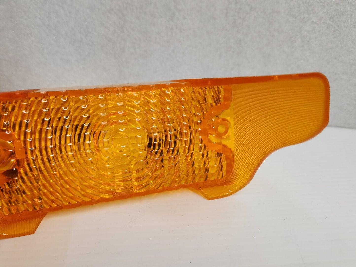 NOS OEM GM 1972 Chevrolet Impala Park Light Lamp Lens Chevy Amber 5964676