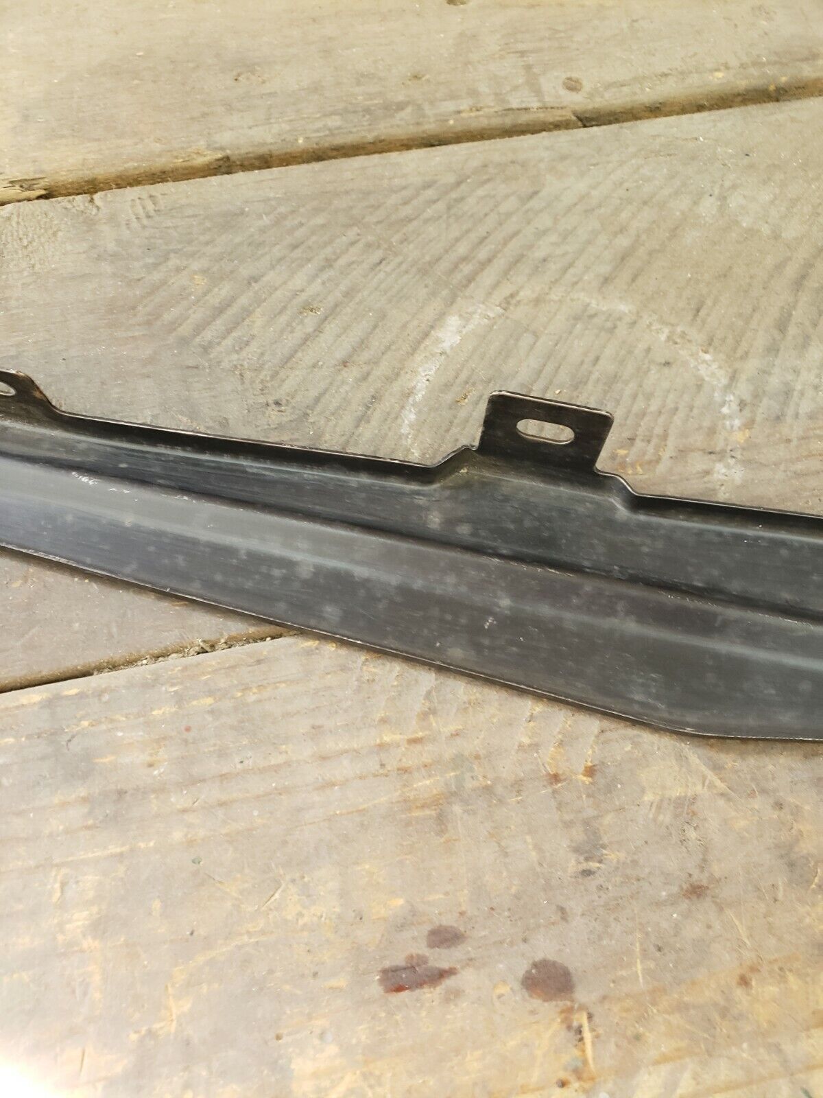 NOS OEM 1975 - 1977 FORD ECONOLINE RADIATOR GRILLE SUPPORT BRACKET D5UZ8182A