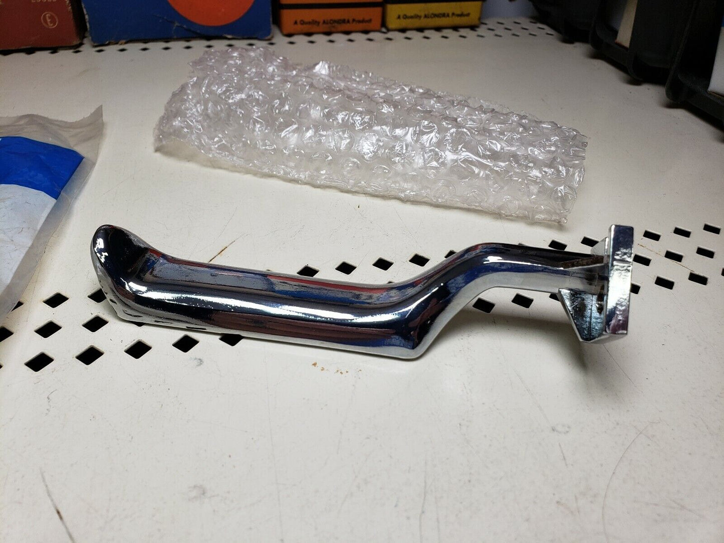 NEW 1980-86 Ford Truck Bronco inside door handle RH E0TZ-1022600B NORS Free Ship
