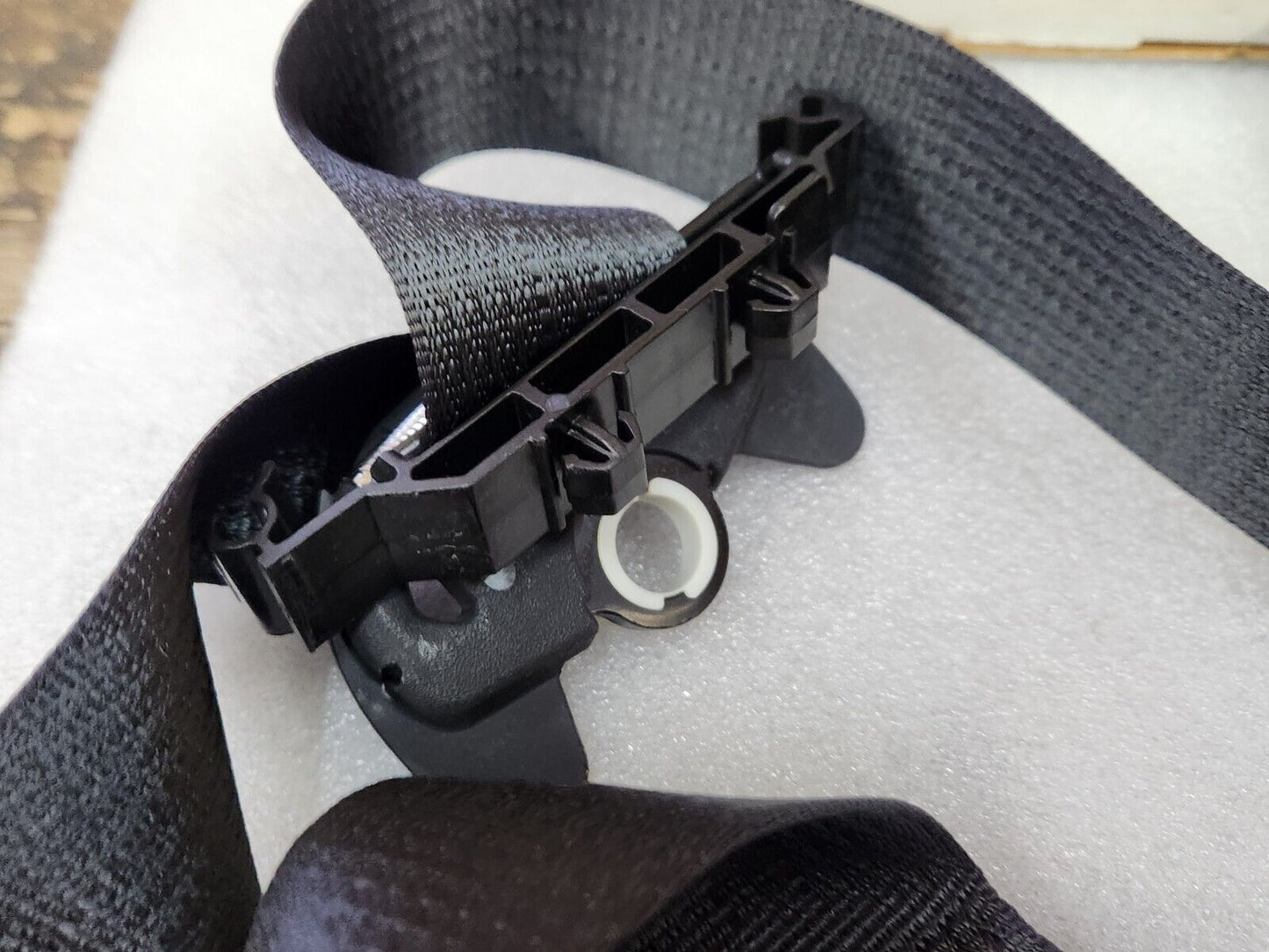NEW OEM 2013-2016 Dodge Dart Front LH Driver Side Seat Belt Retractor 1SV73DX9AE
