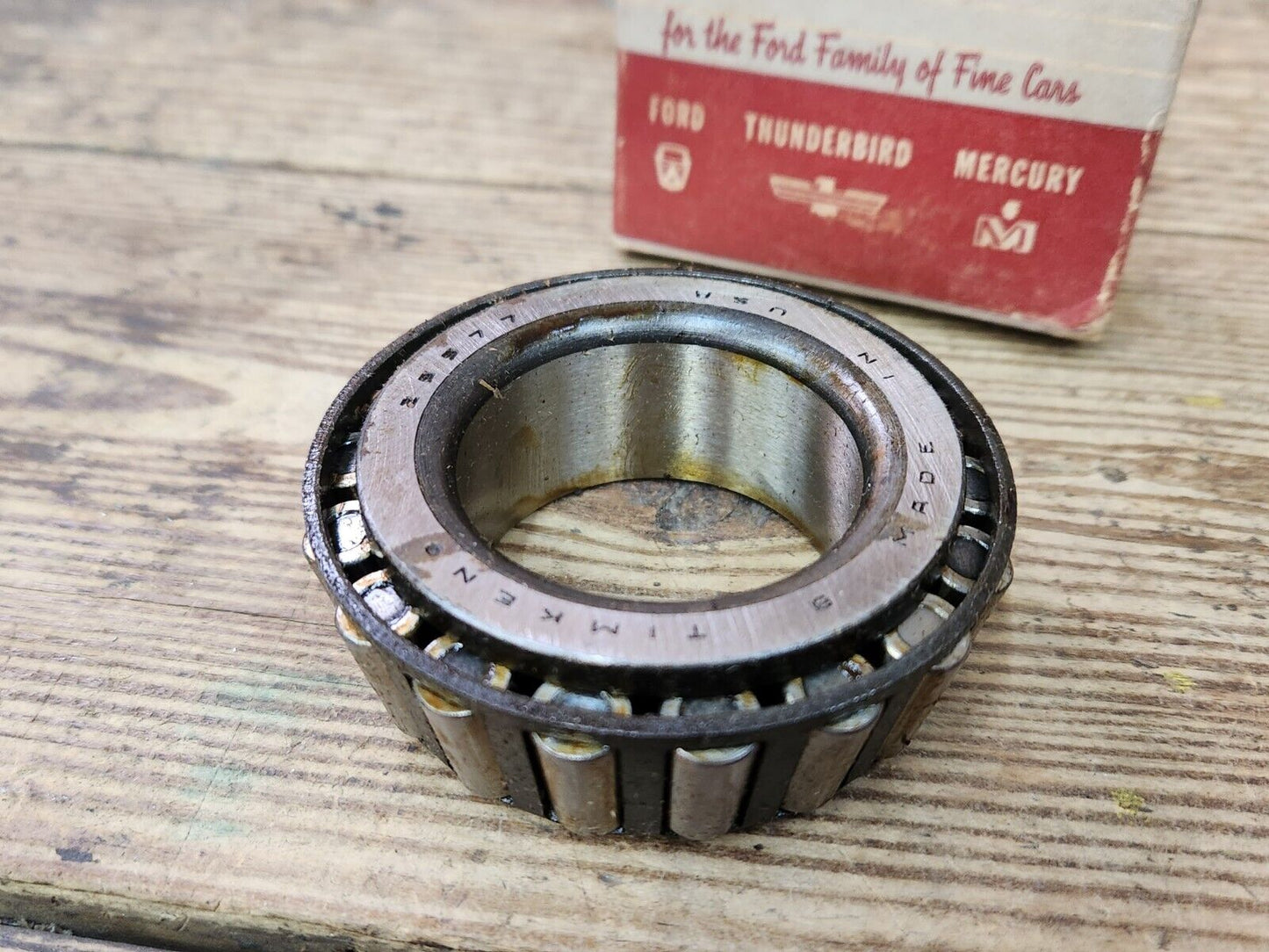 NOS FOMOCO Ford 8M-4221 Tapered Bearing Cone & ROLLER. NEW in box Timken 25577